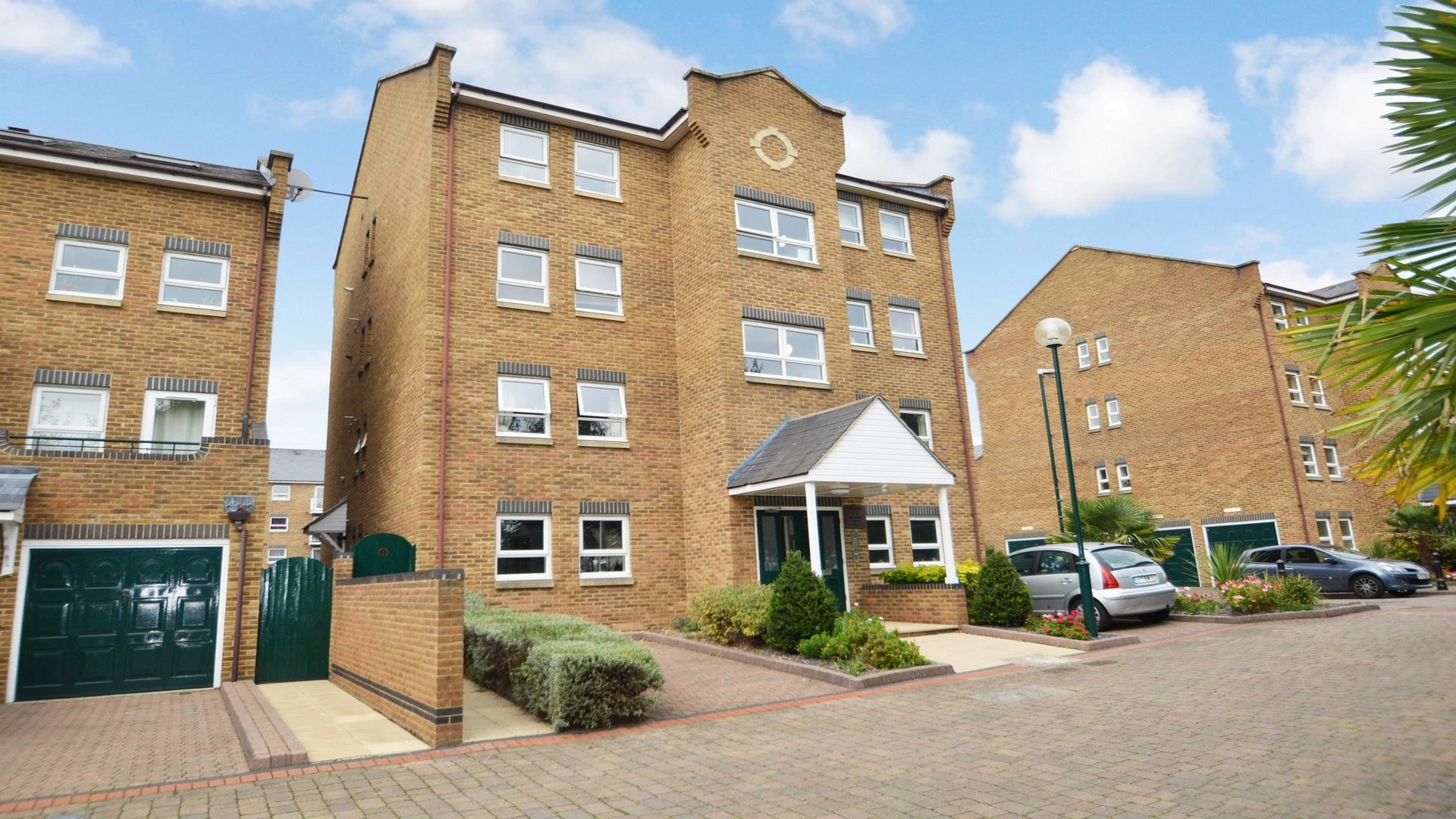 Property photo: 13 Schooner Close, Isle of Dogs, E14