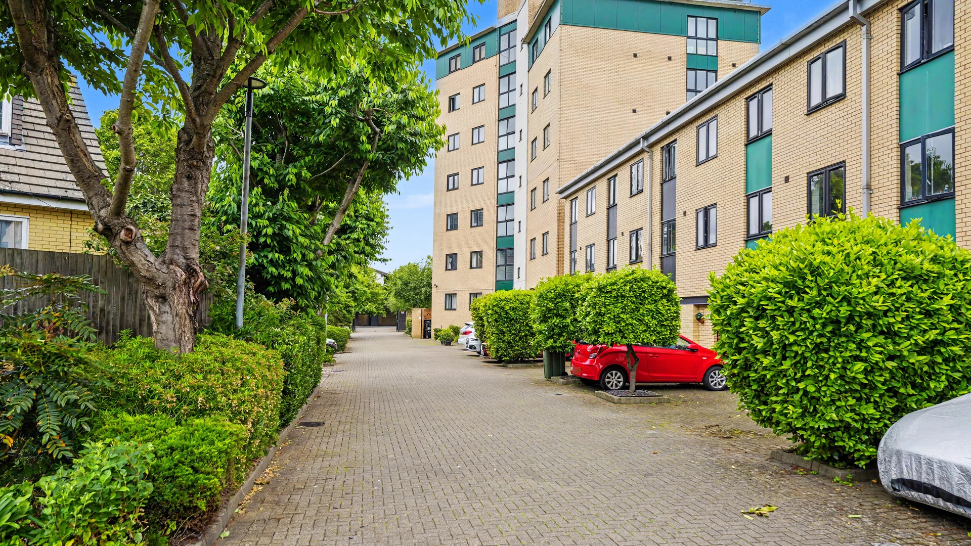 Property photo: Old Bellgate Place, Docklands, E14