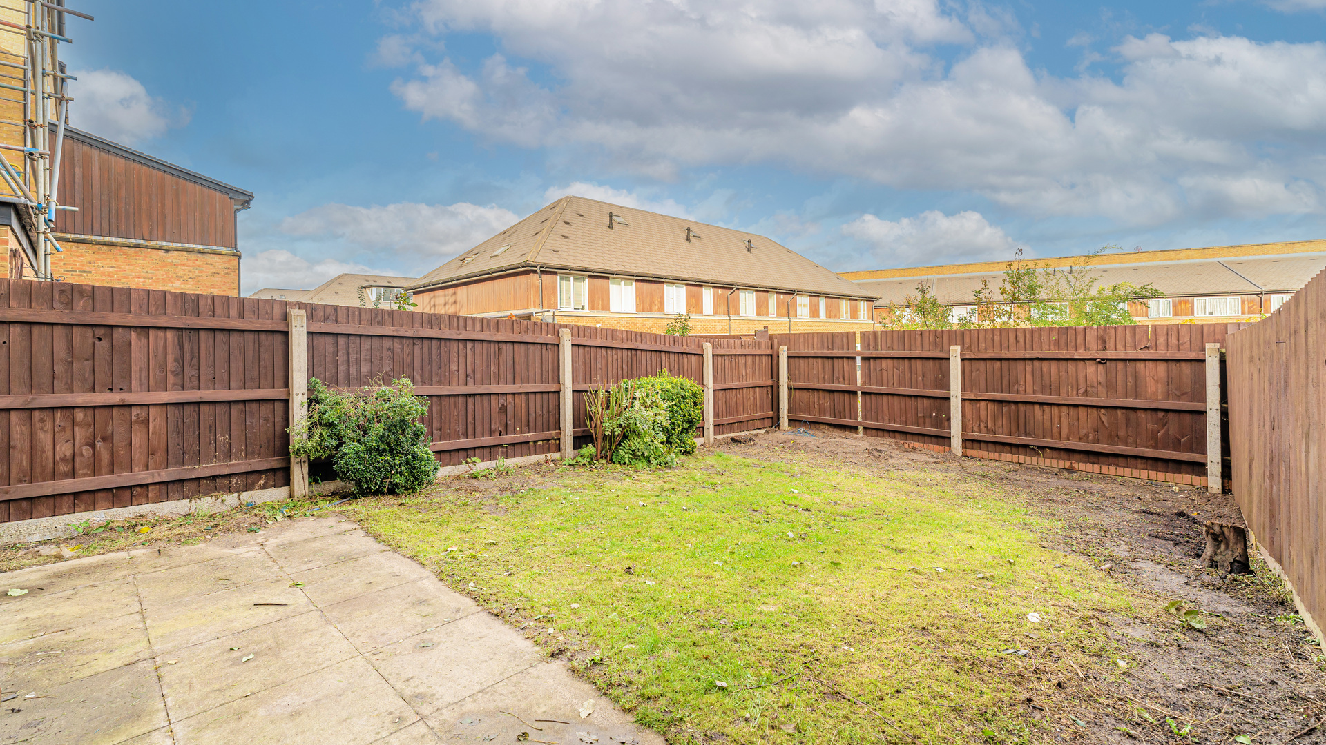 Property For Sale Garrison Road, Bow, E3 4 Bedroom Town House Alex