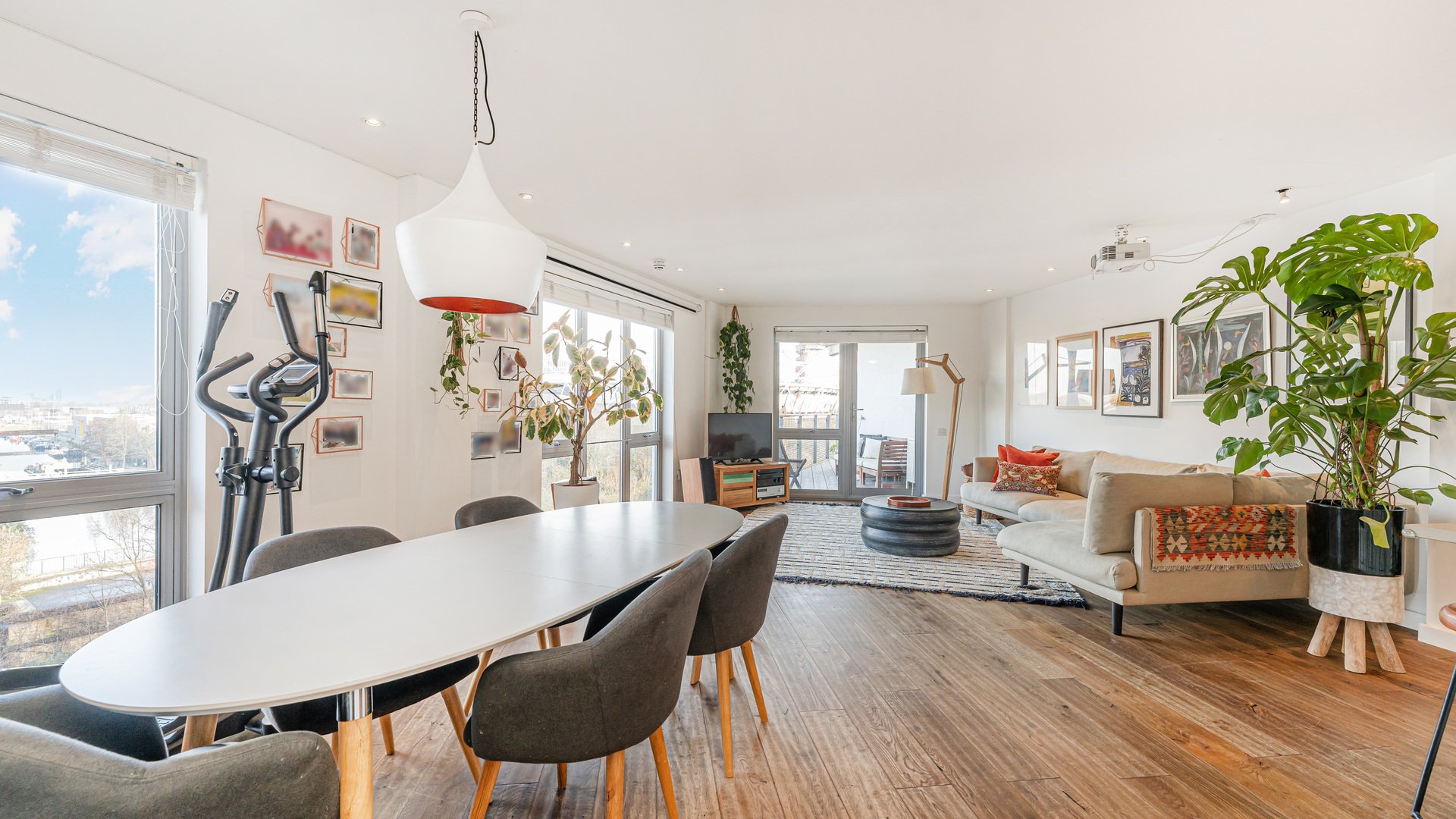 Property For Sale Wick Lane, Hackney Wick, E3 2 Bedroom Flat Alex