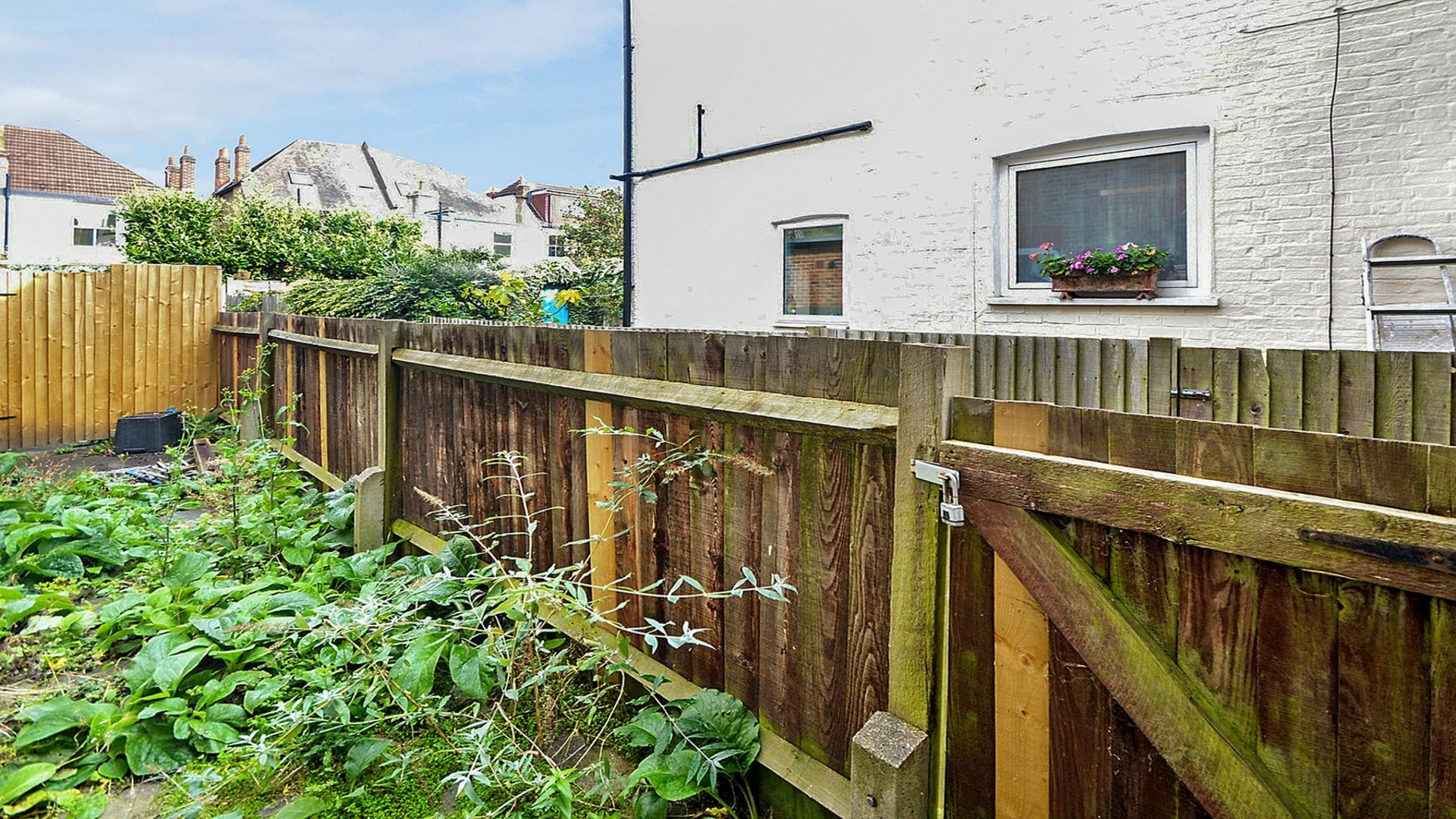 Property For Sale Road, Bromley, BR1 1 Bedroom Flat Alex Neil 002094/1