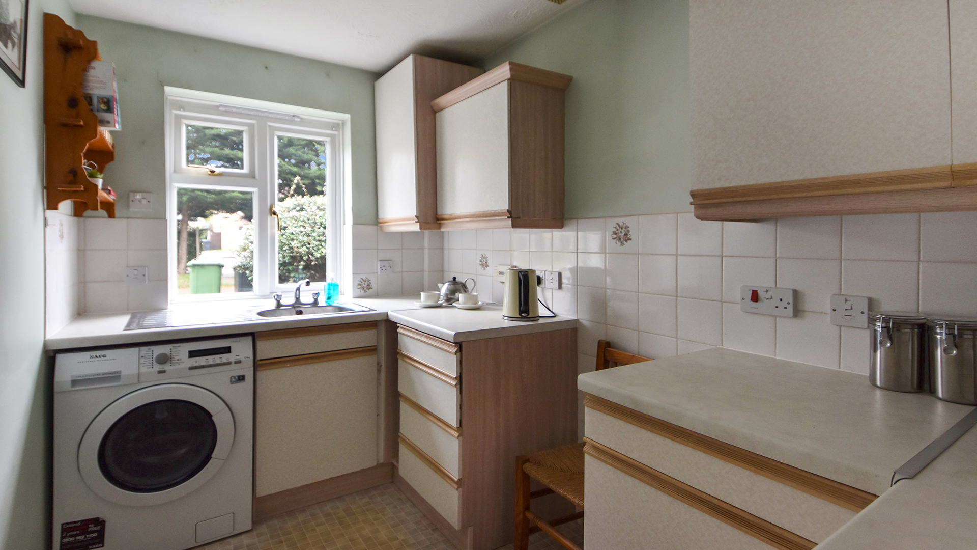 Property For Sale Pennington Way, Grove Park, SE12 2 Bedroom Terraced