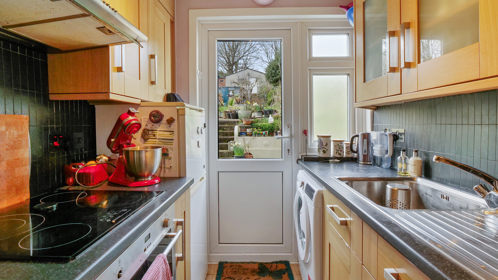 Property For Sale Oak Tree Gardens, Bromley, BR1 3 Bedroom Semi