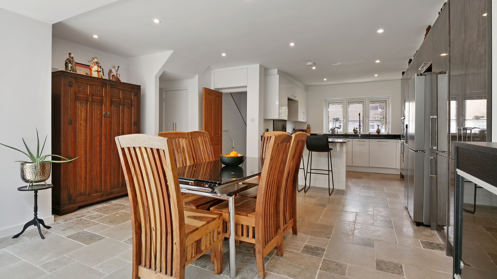 Property For Sale Slades Drive, Chislehurst, BR7 3 Bedroom Semi