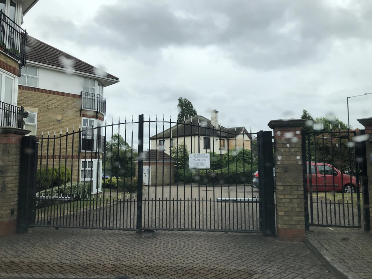 Photo 16