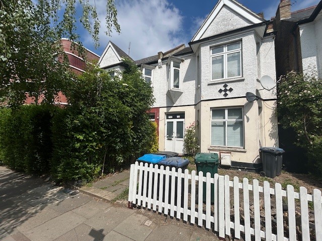 St Pauls Avenue Willesden Green London NW2
