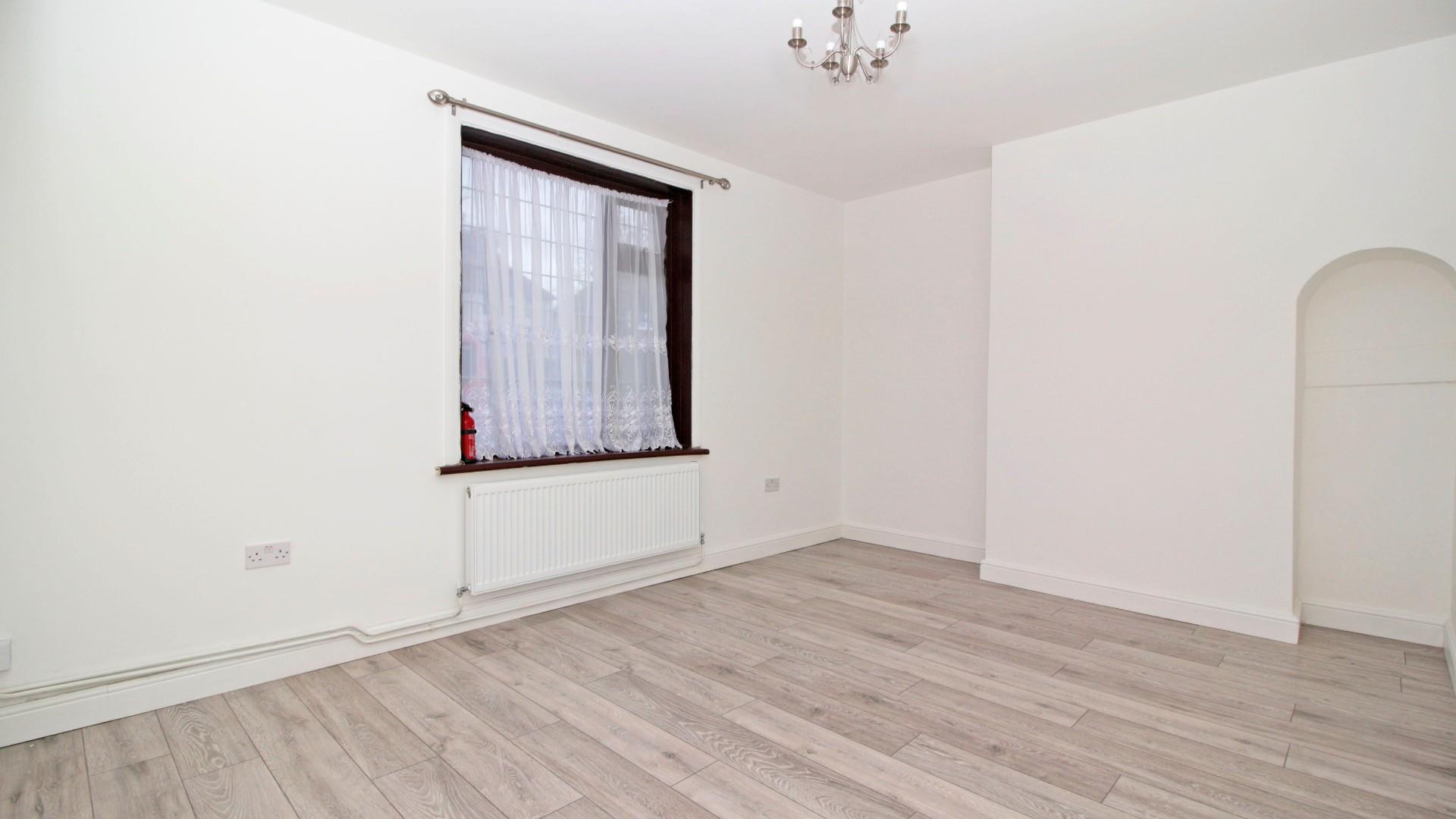 property-to-rent-southend-lane-london-se6-3-bedroom-house-mid