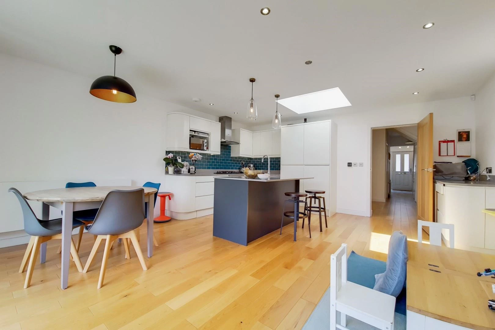 4_Kitchen-Dining Room-0.jpg