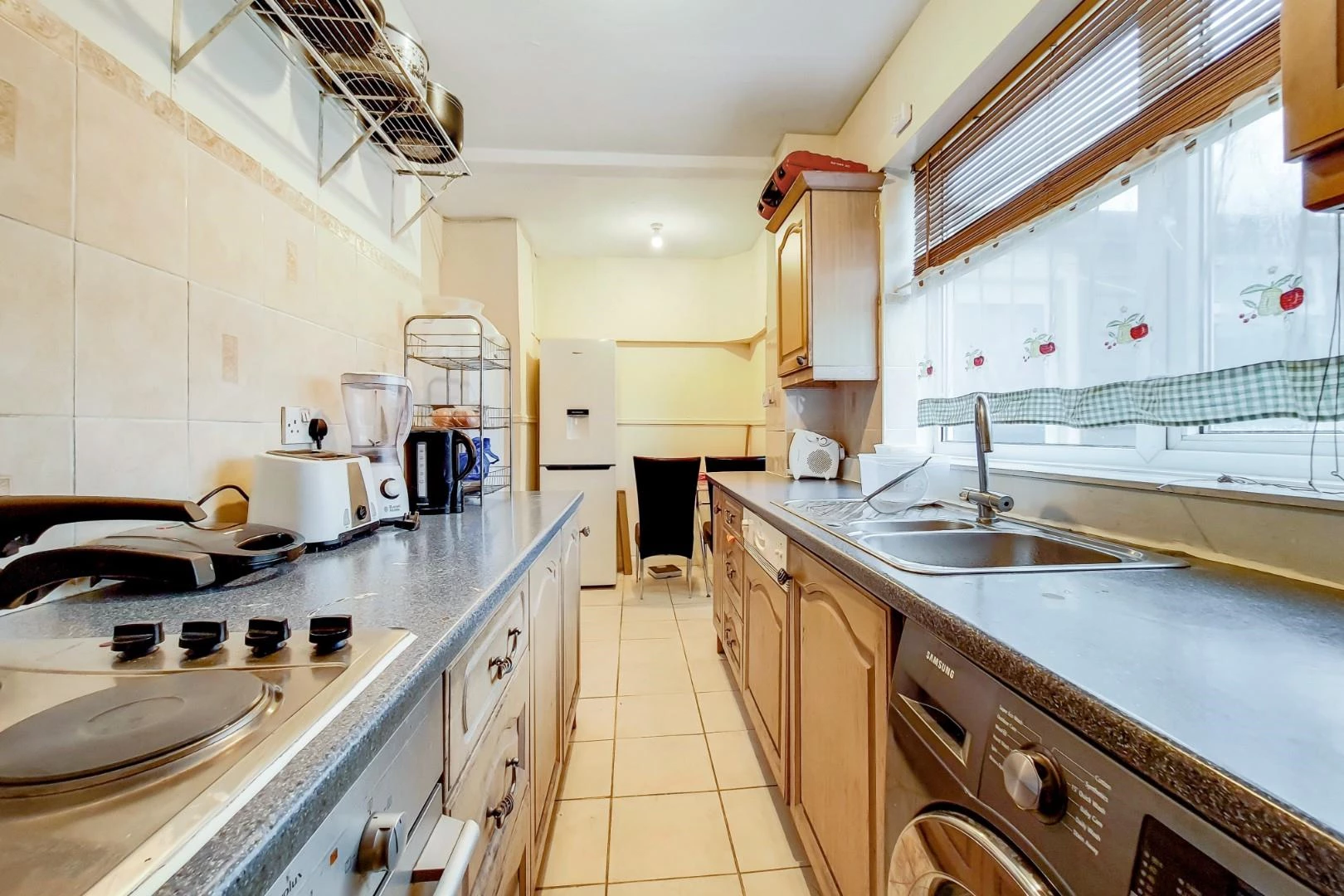 4_Kitchen-Dining Room-0.jpg
