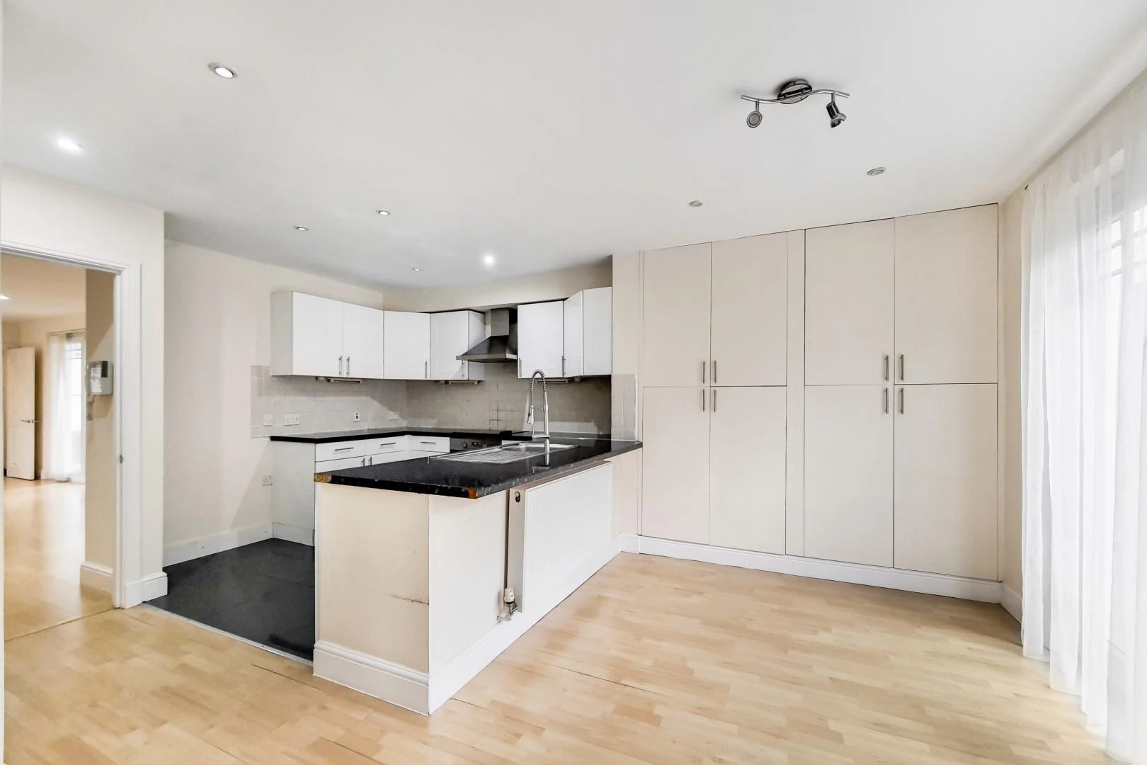 4_Kitchen - Dining Room-1.jpg