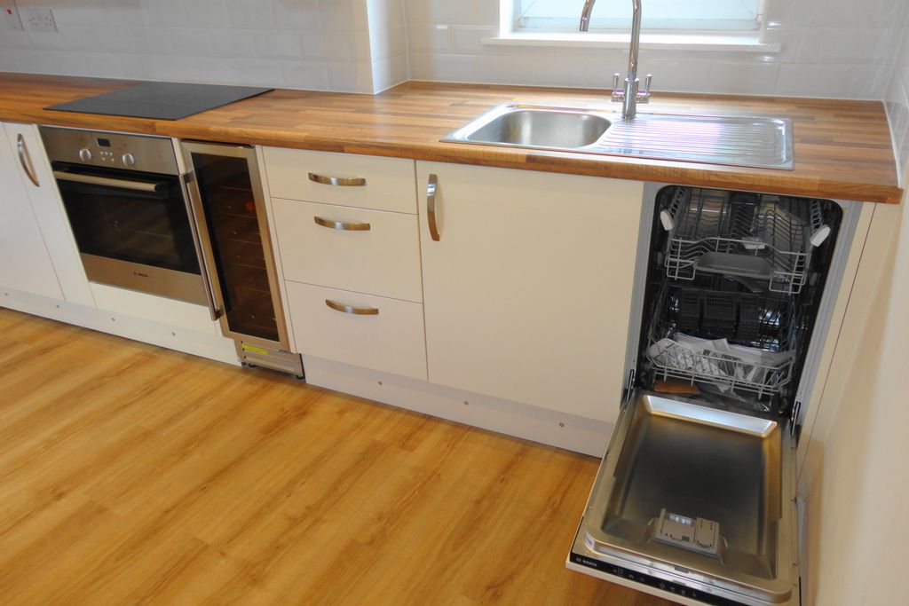 Integrated Dishwasher