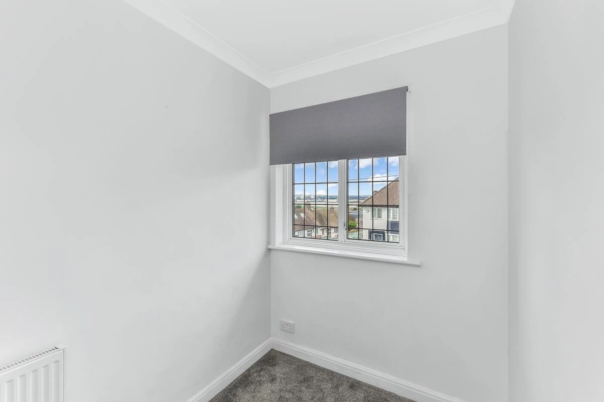 4 St. Catherines Road-12.jpg