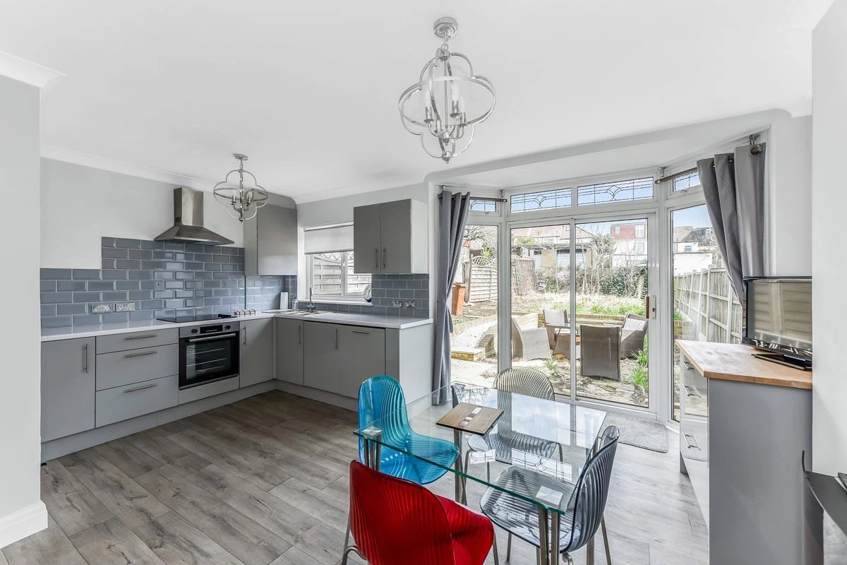 4 St. Catherines Road-3.jpg