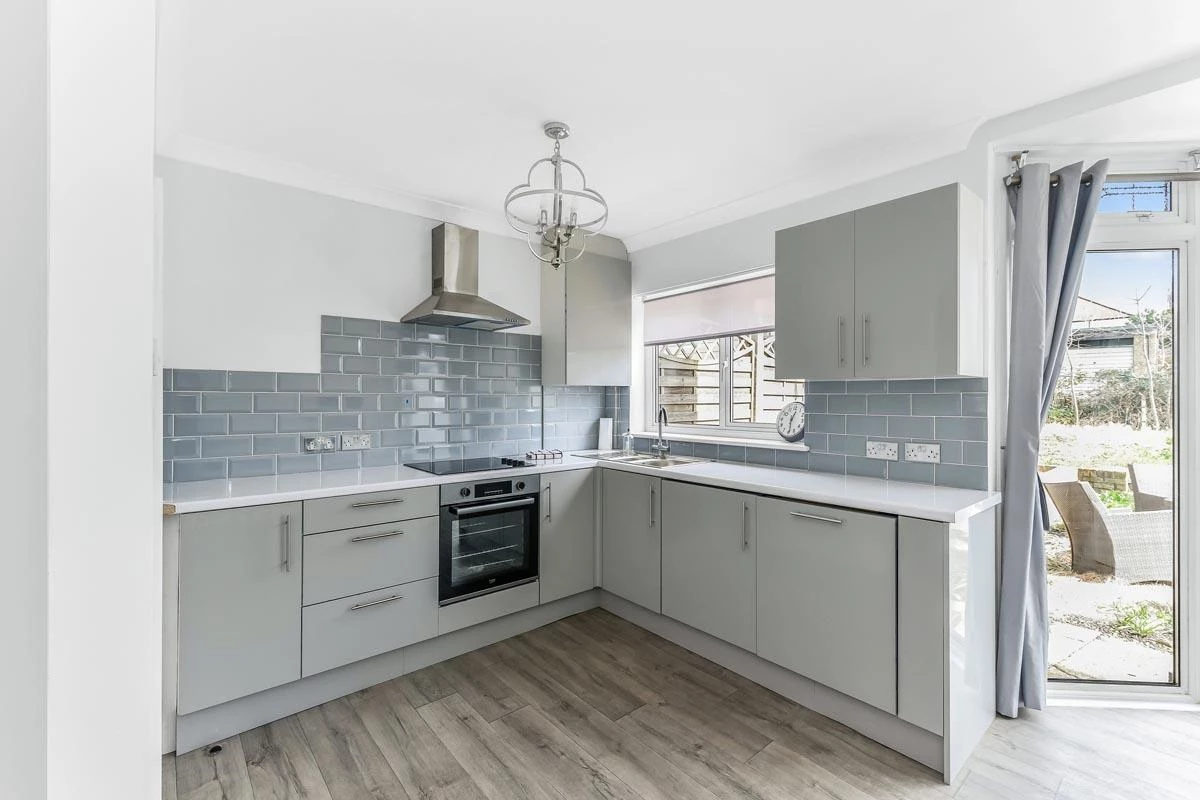 4 St. Catherines Road-4.jpg