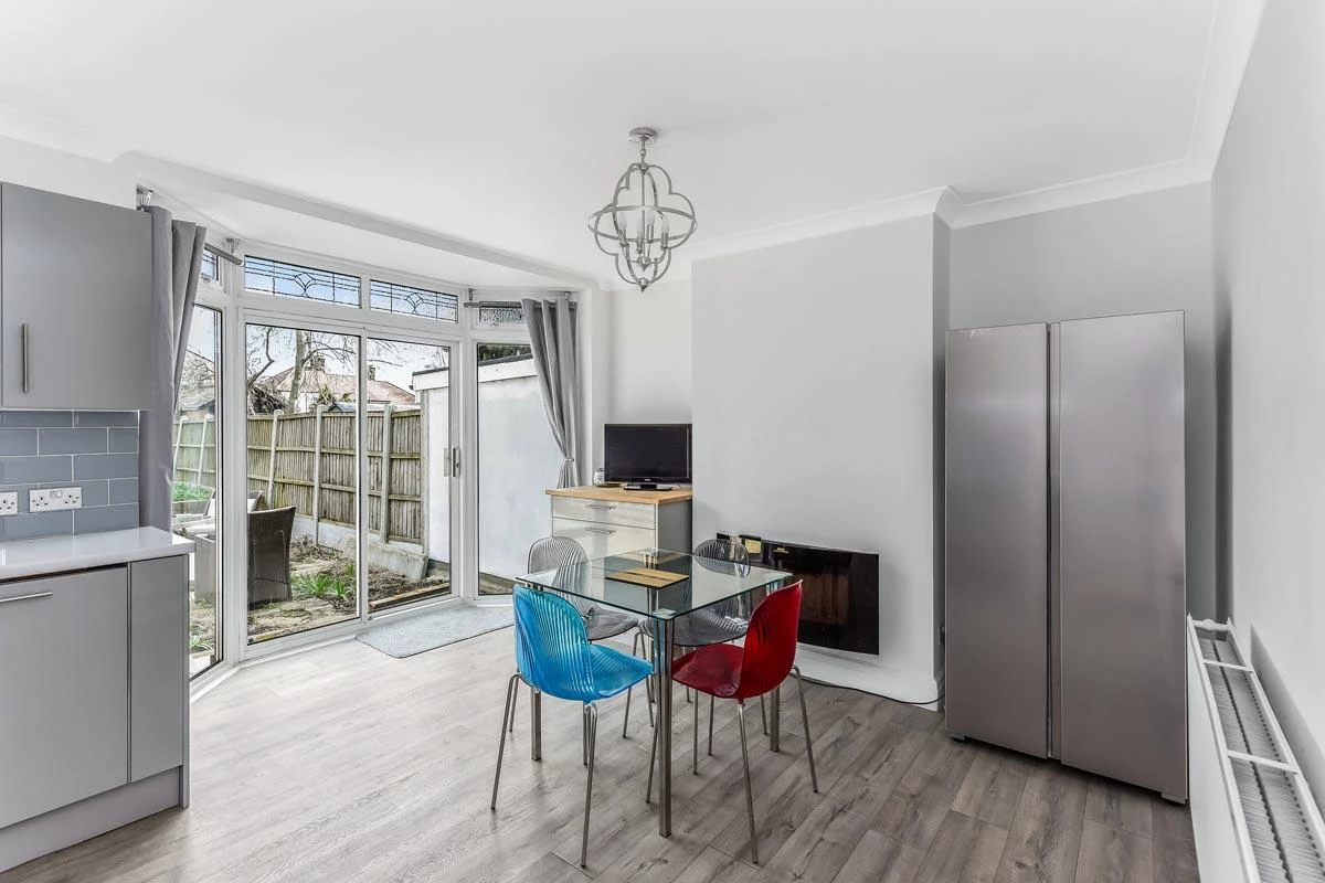 4 St. Catherines Road-2.jpg