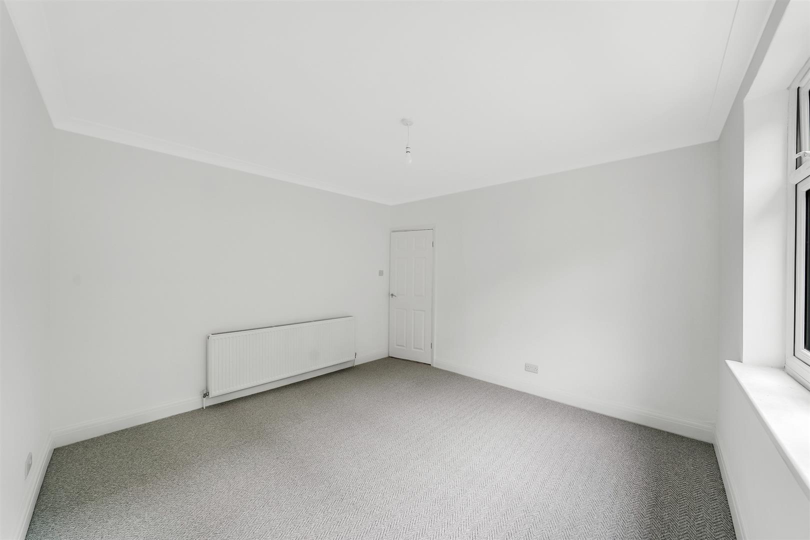 Property For Sale Larkshall Crescent, Highams Park, E4 3 Bedroom Semi