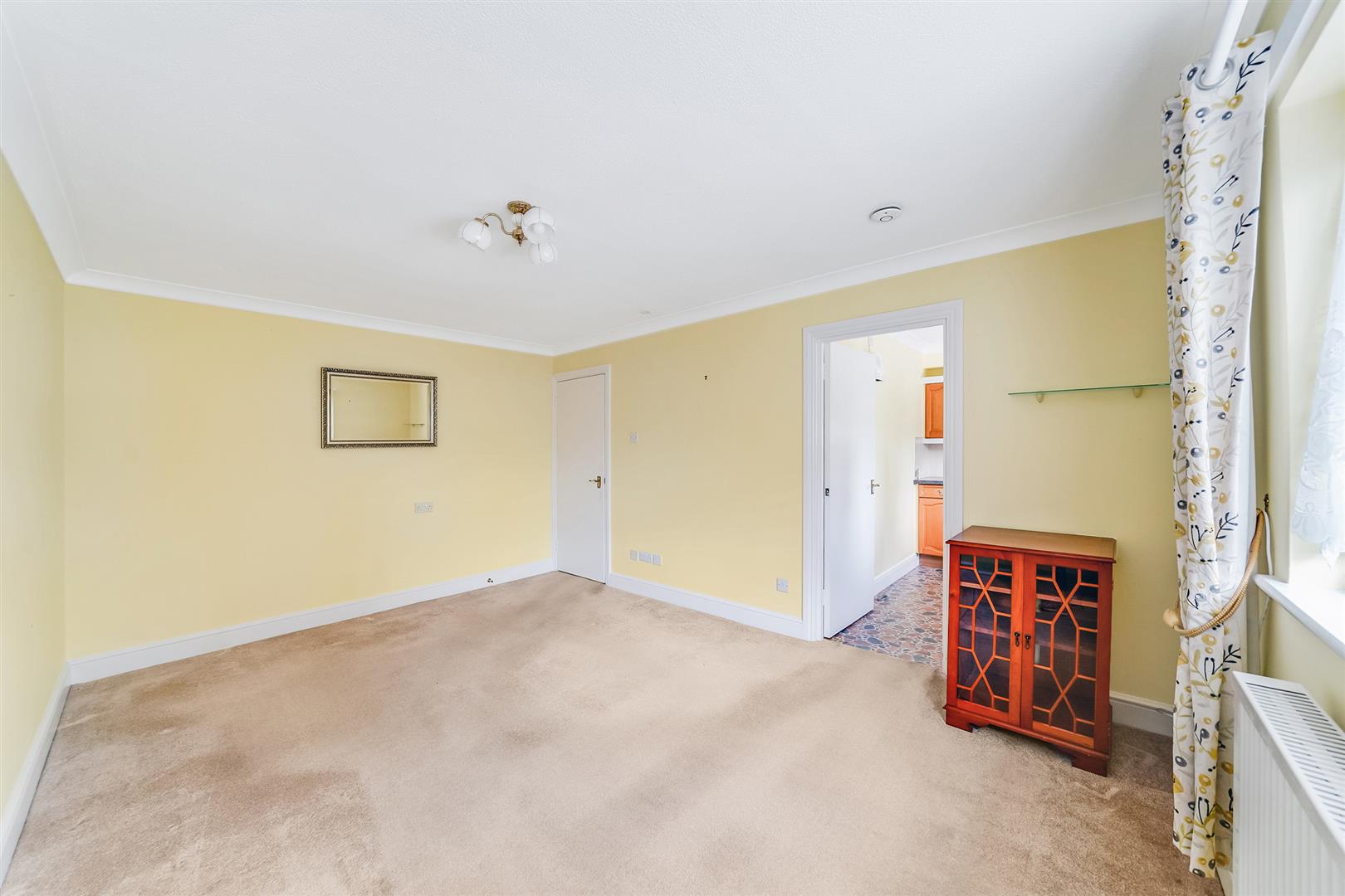 Property For Sale The Ridgeway, North Chingford, E4 1 Bedroom