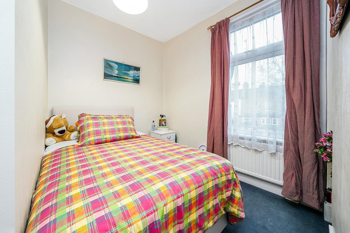 Property For Sale Windsor Road, Leyton, E10 3 Bedroom Terraced