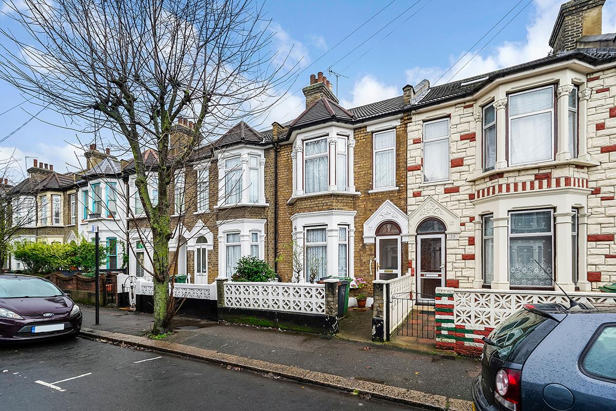 Property For Sale Windsor Road, Leyton, E10 3 Bedroom Terraced