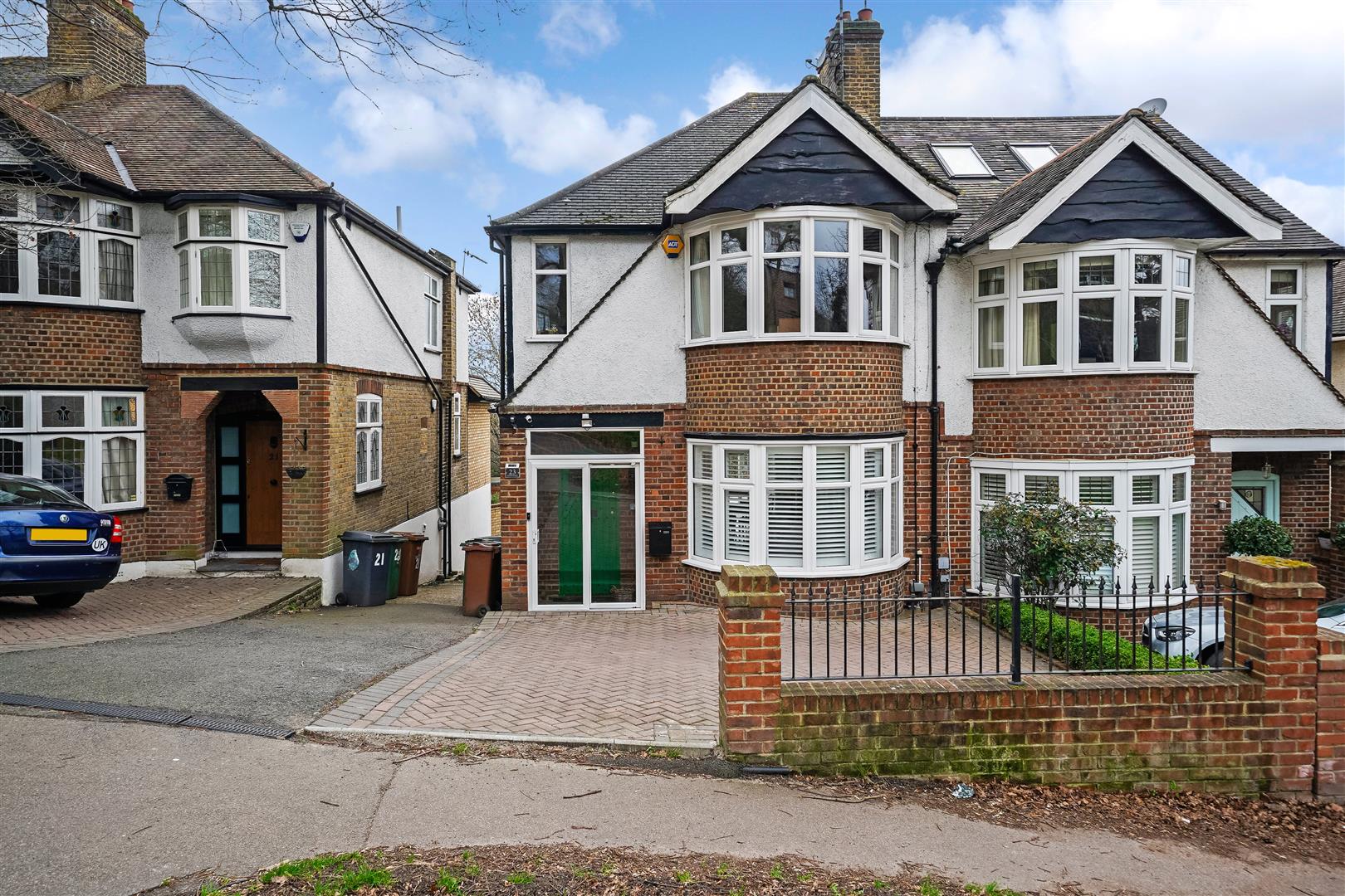 Property For Sale Mansfield Hill, North Chingford, E4 3 Bedroom Semi