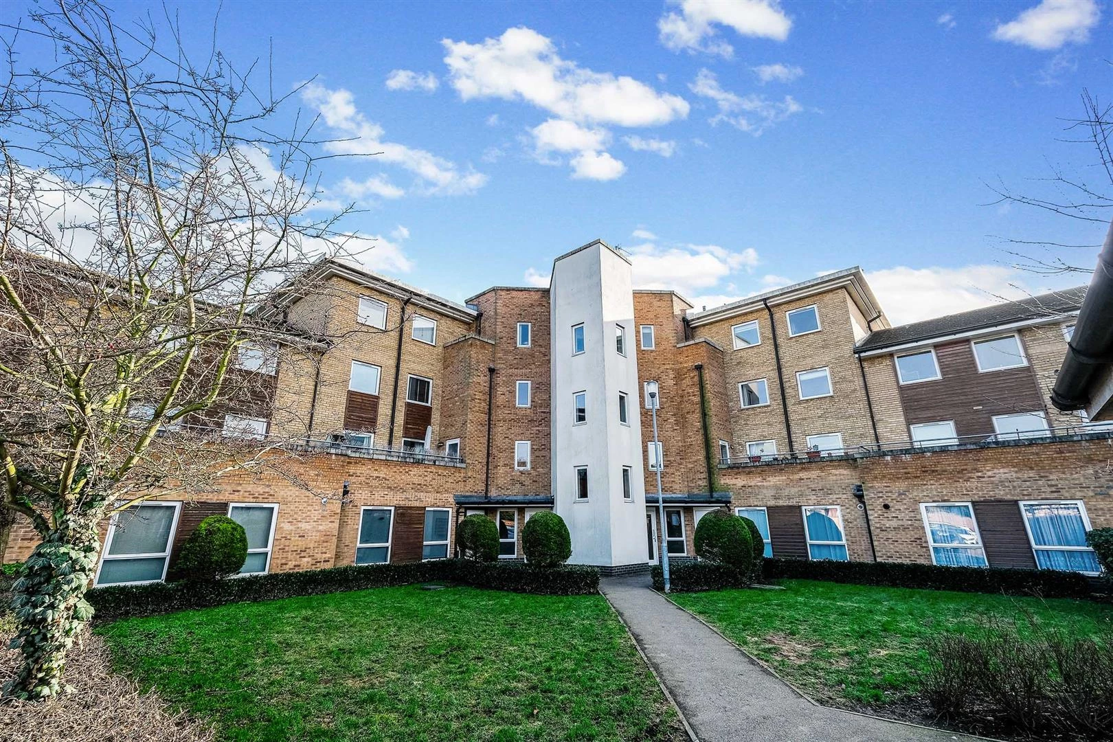 Connington Crescent, Chingford, E4
