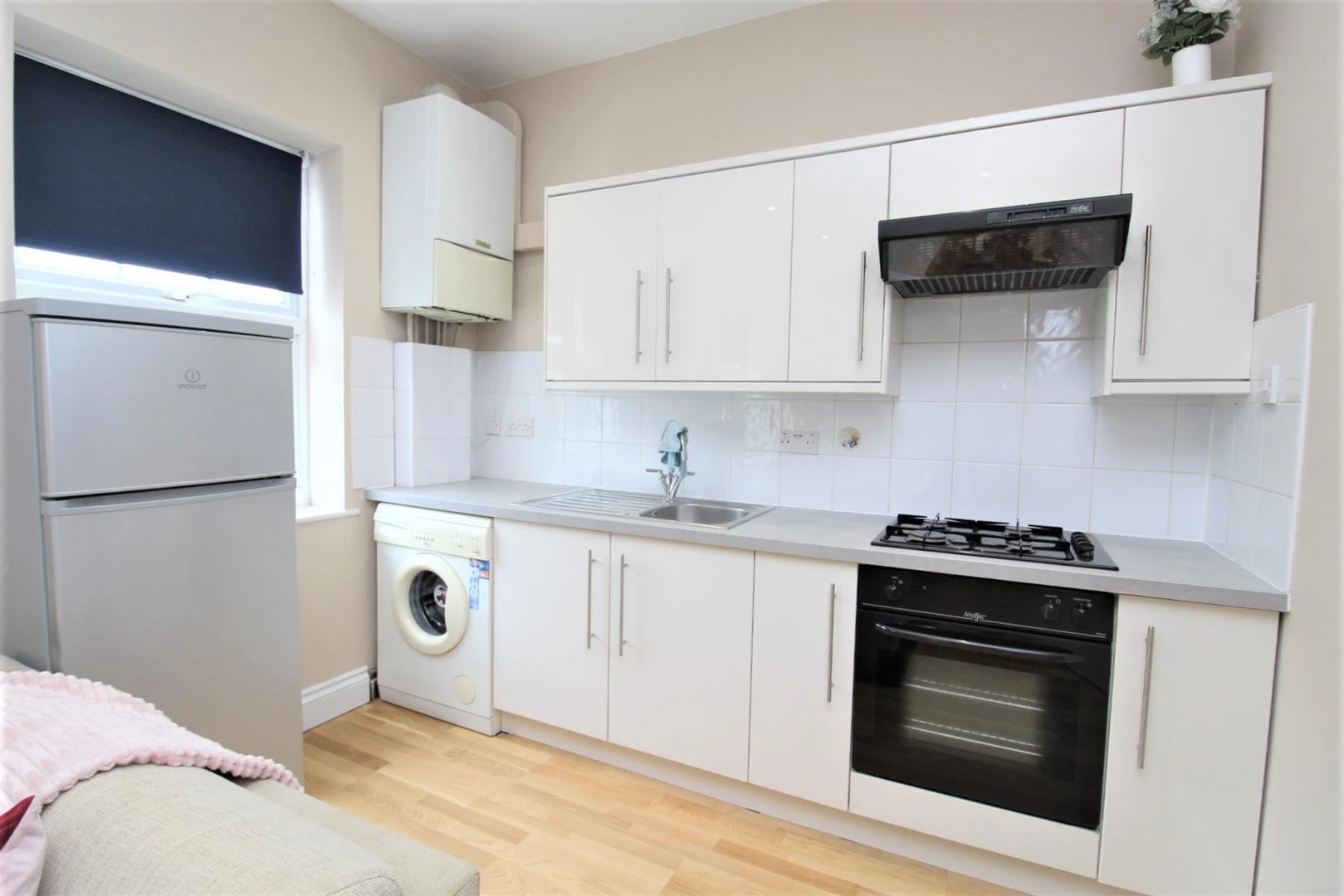 Kitchen-2.jpg