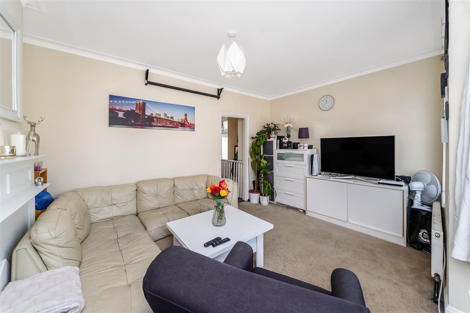 Property For Sale Westward Road, Chingford, E4 | 2 Bedroom Apartment ...