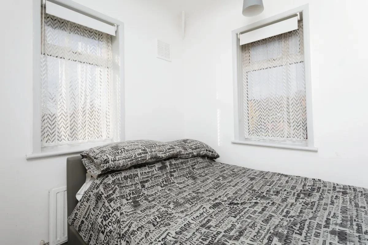 Bedroom 3.jpg