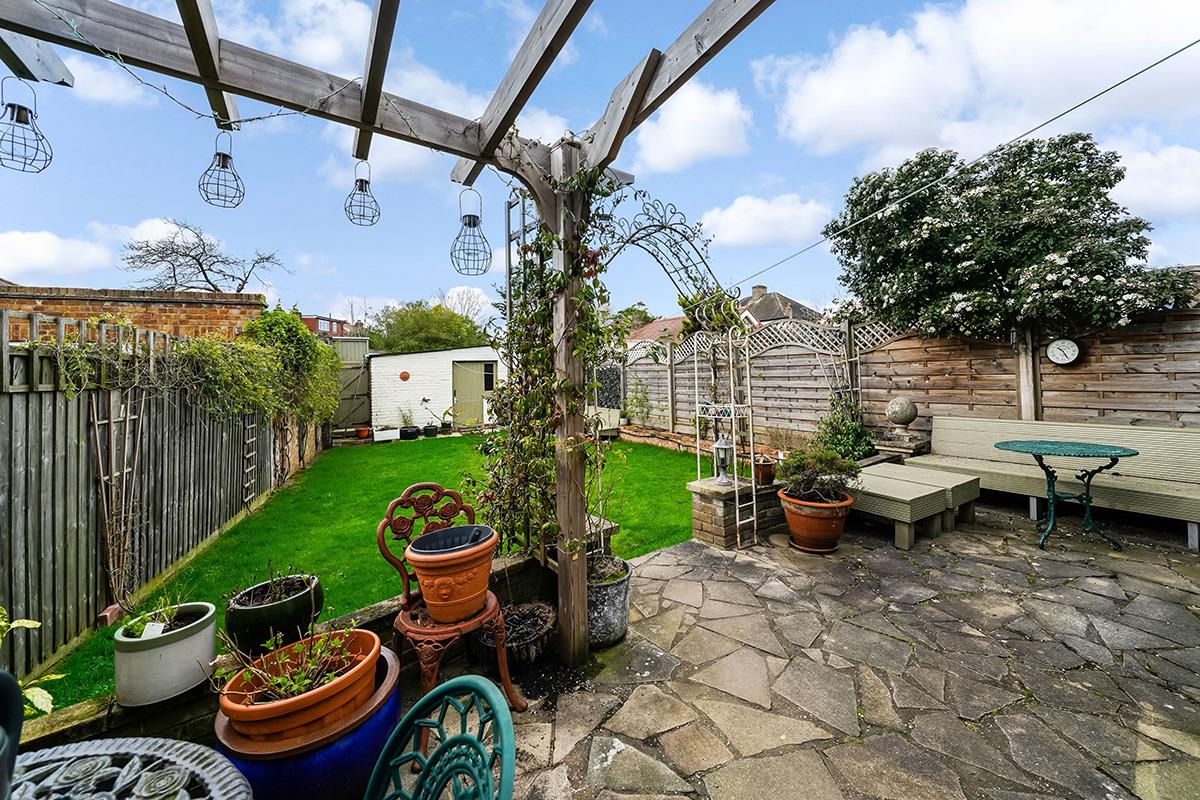 Property For Sale Hurst Avenue, Chingford, E4 4 Bedroom Terraced