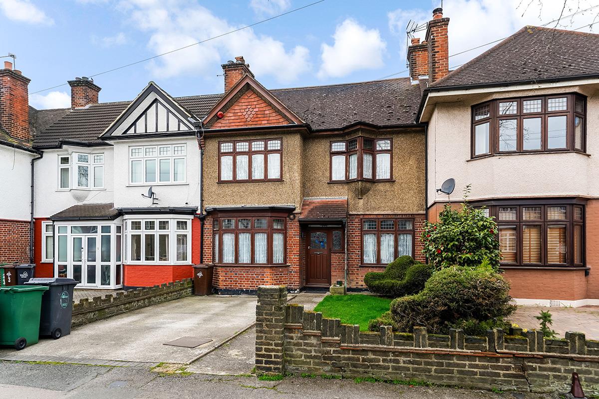 Property For Sale Hurst Avenue, Chingford, E4 4 Bedroom Terraced