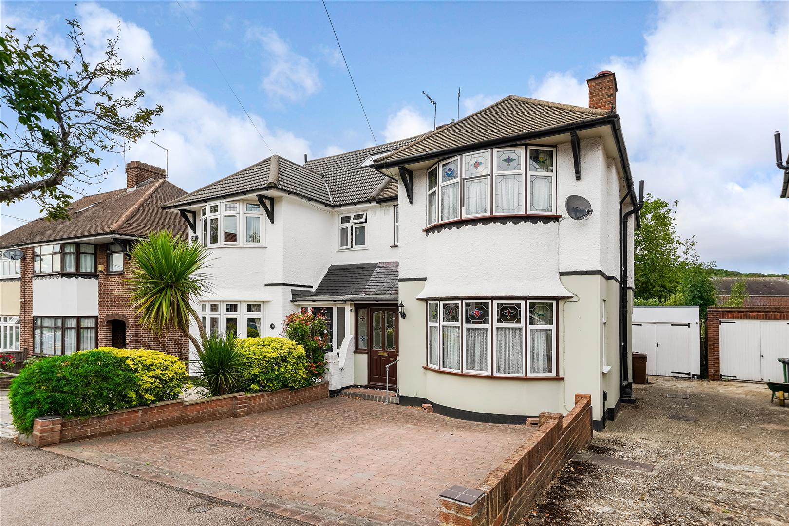 Hawkwood Crescent, Chingford, E4