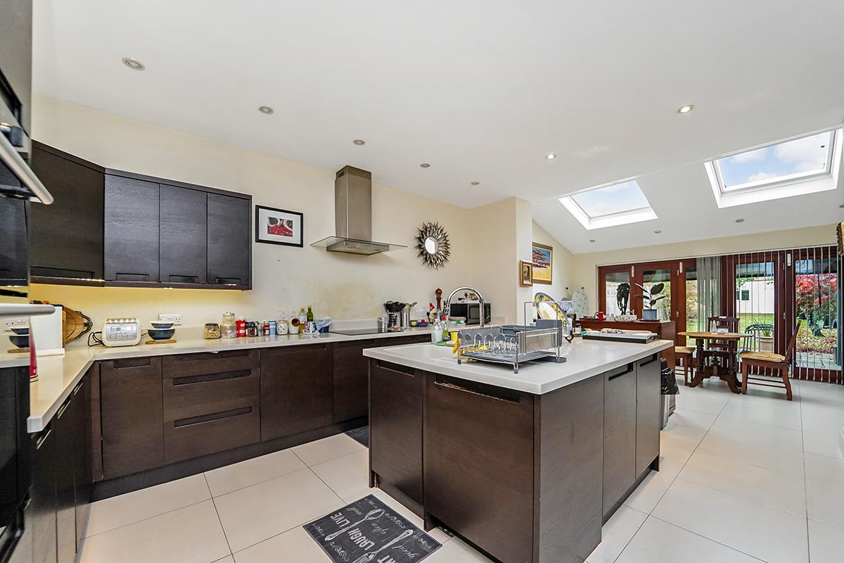 Property photo: Chingford Avenue, Chingford, E4