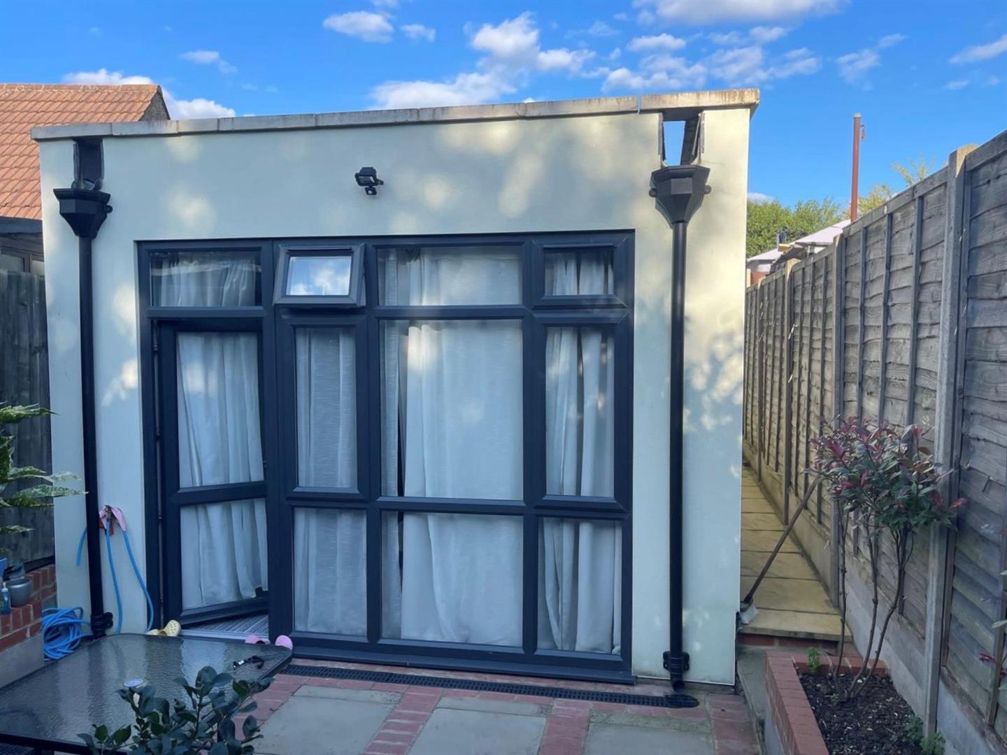 Allandale Road, Enfield, EN3