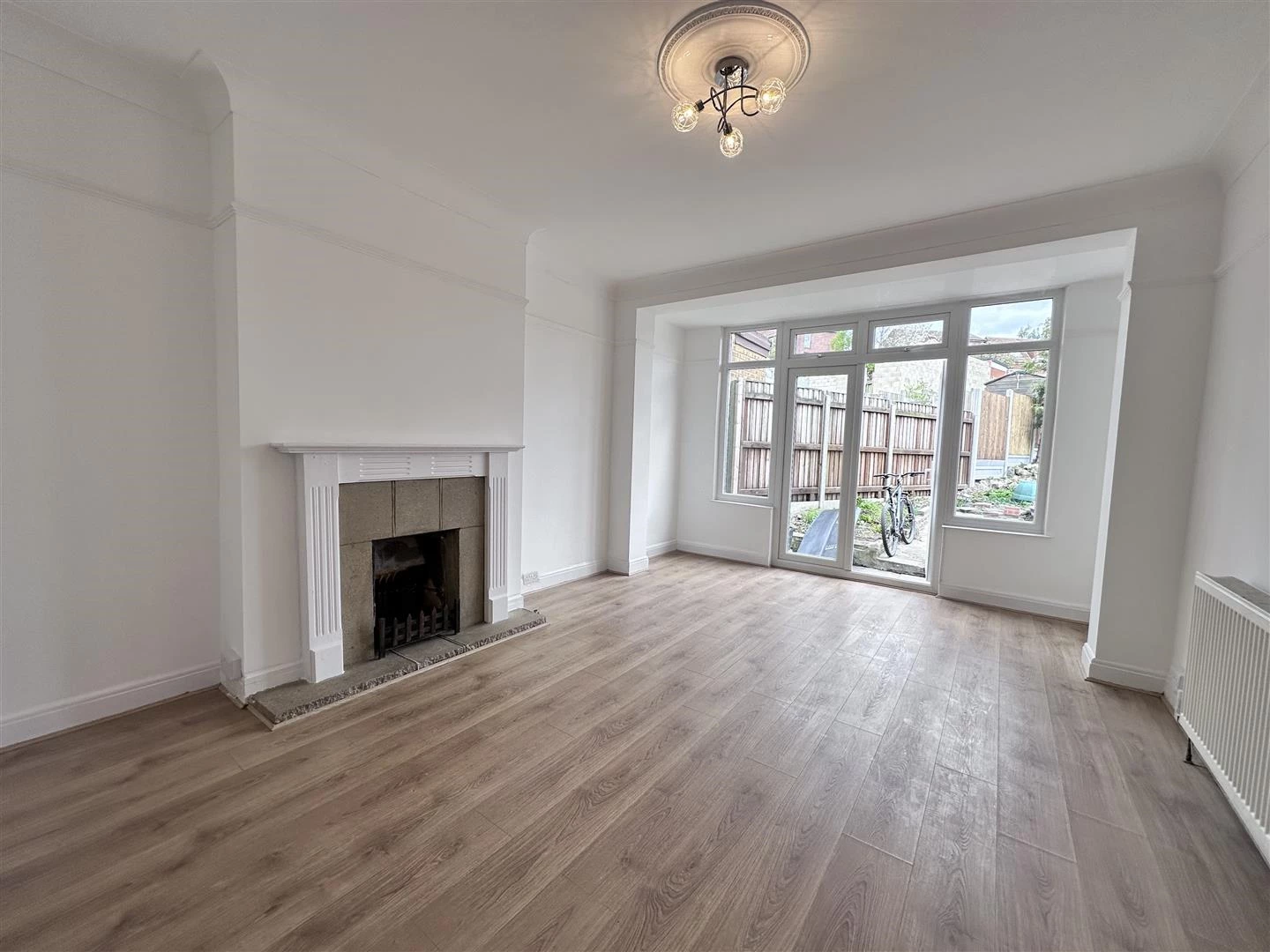 Mount View Road, North Chingford, E4