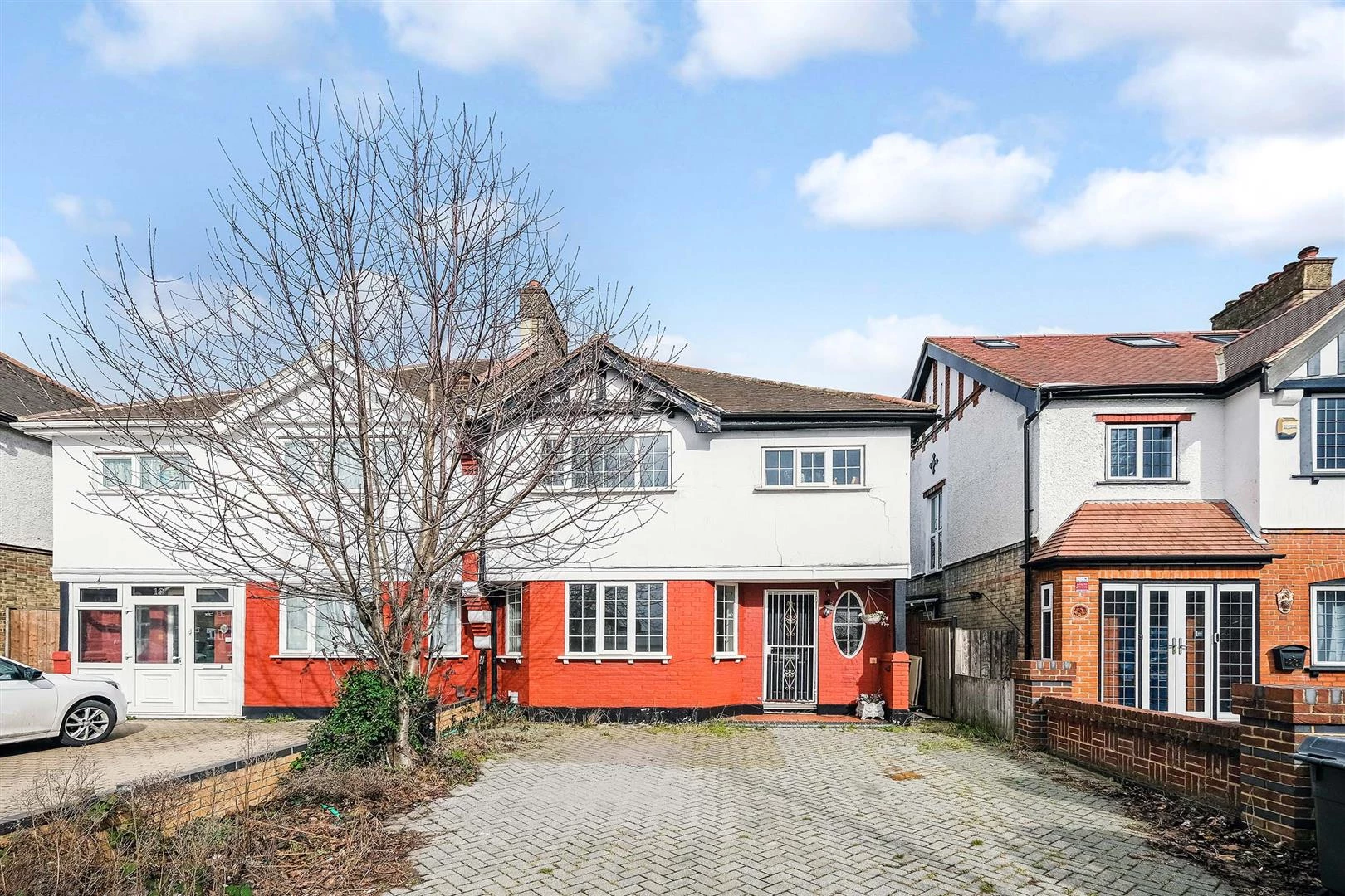 Kings Road, North Chingford, E4