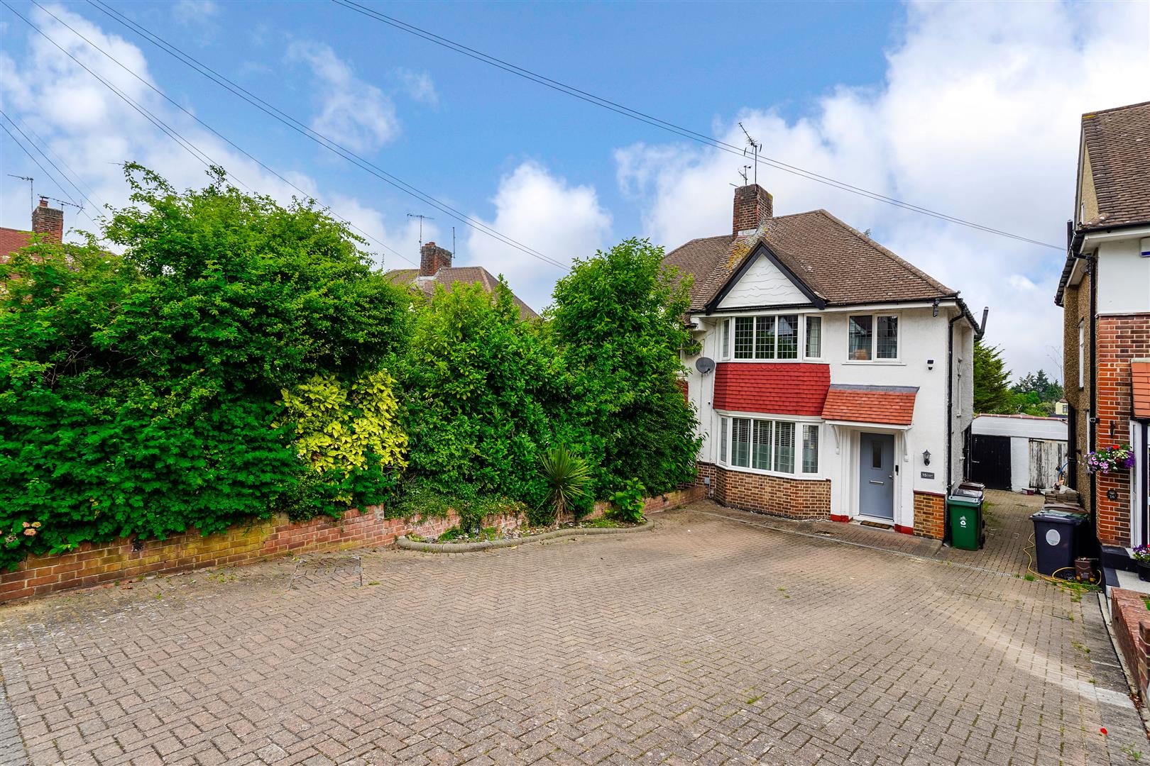 Dove House Gardens, Chingford, E4