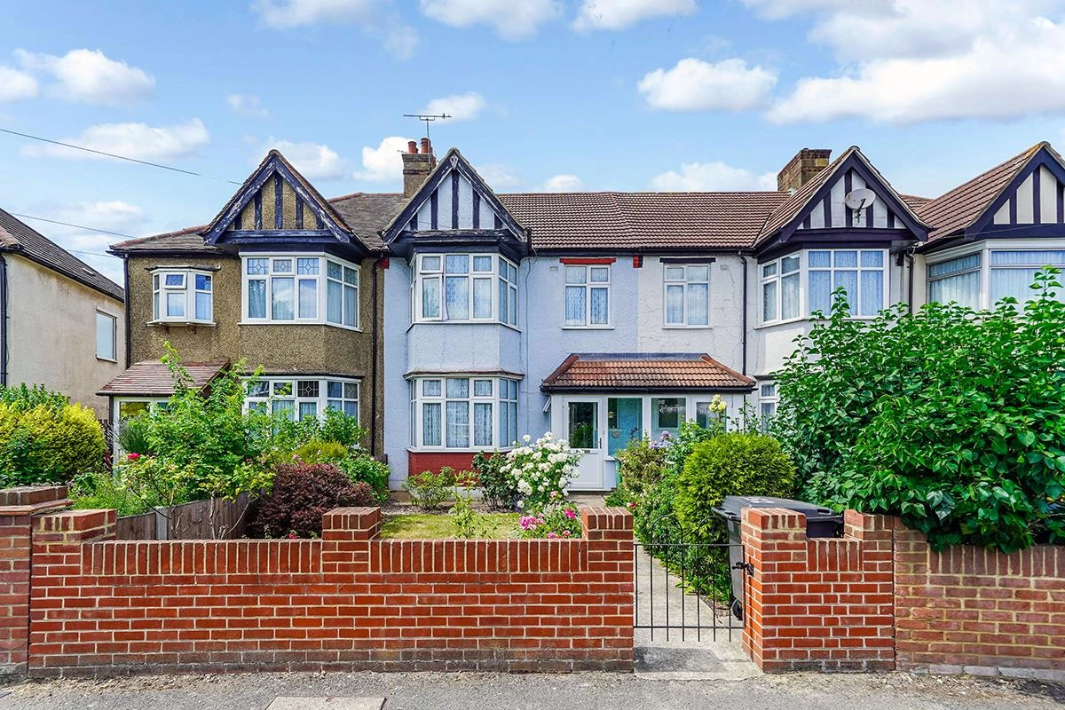 Old Church Road, Chingford, E4