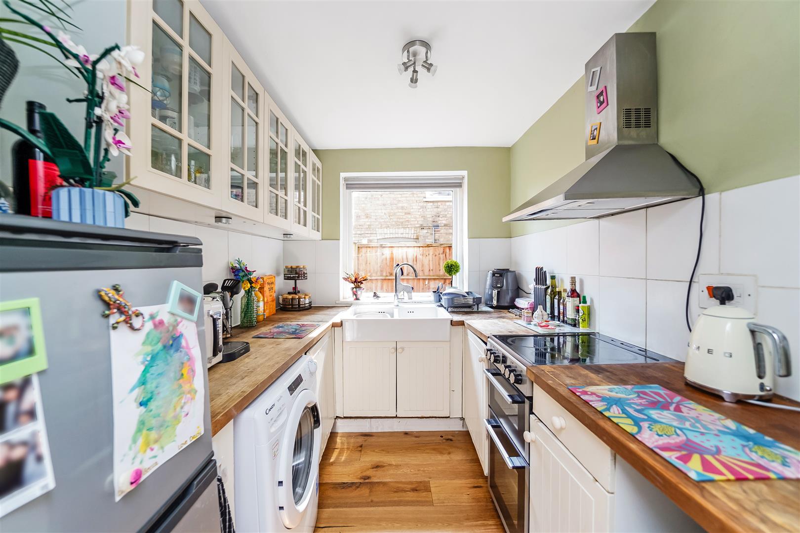 Palmerston Road, Bowes Park, N22