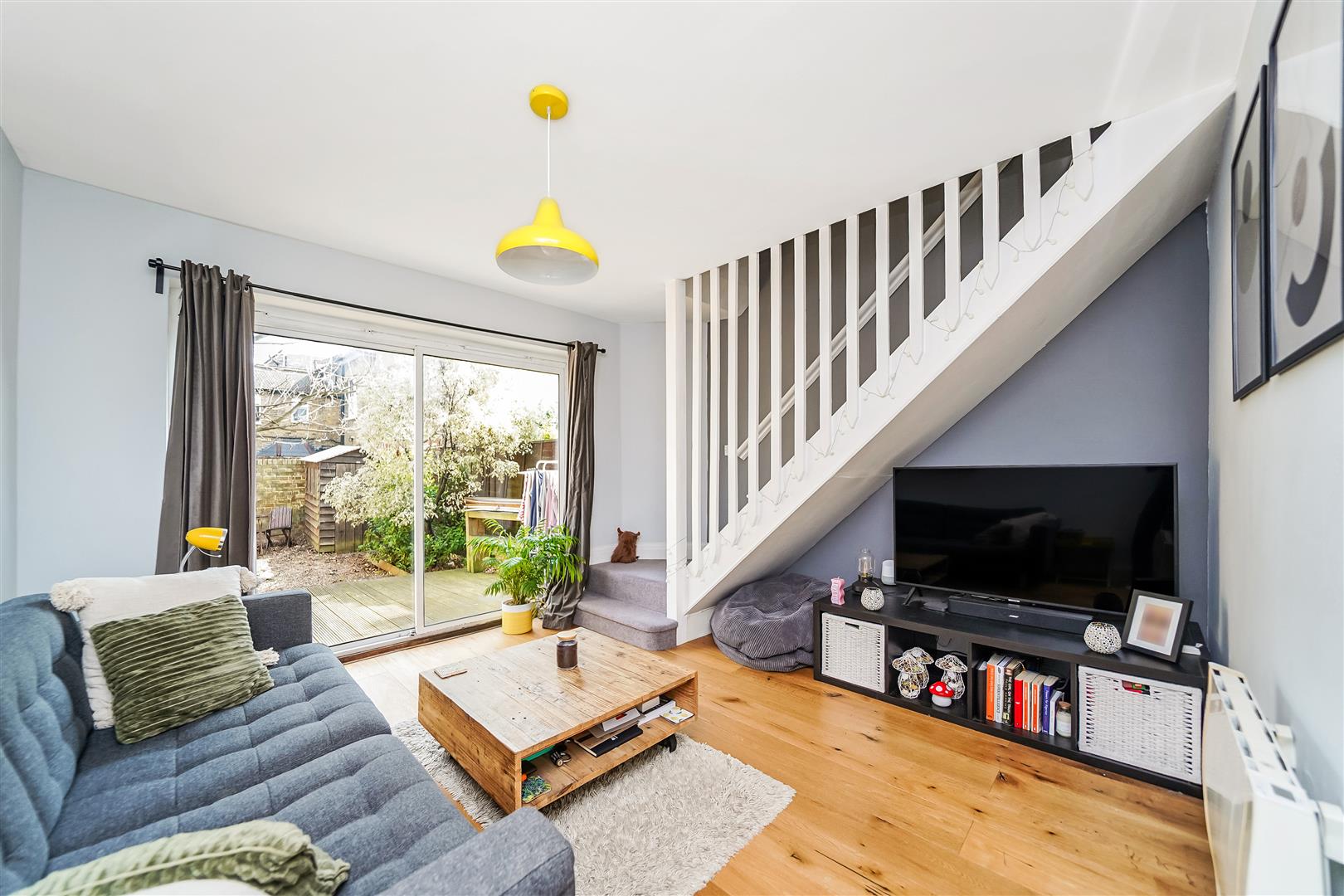 Palmerston Road, Bowes Park, N22