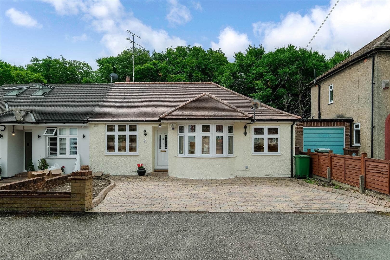 Rosslyn Avenue, North Chingford, E4
