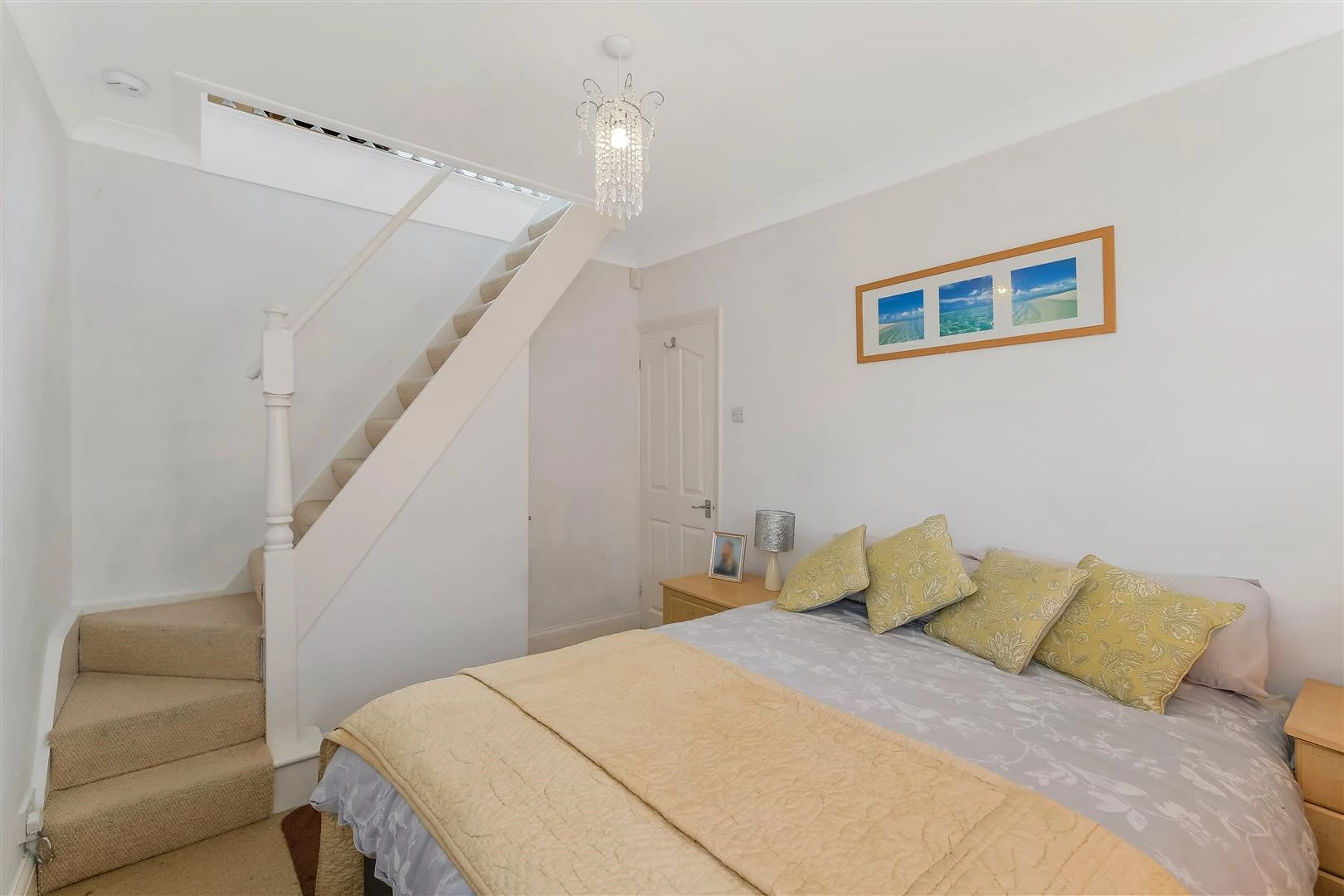 Rosslyn Avenue-14.jpg