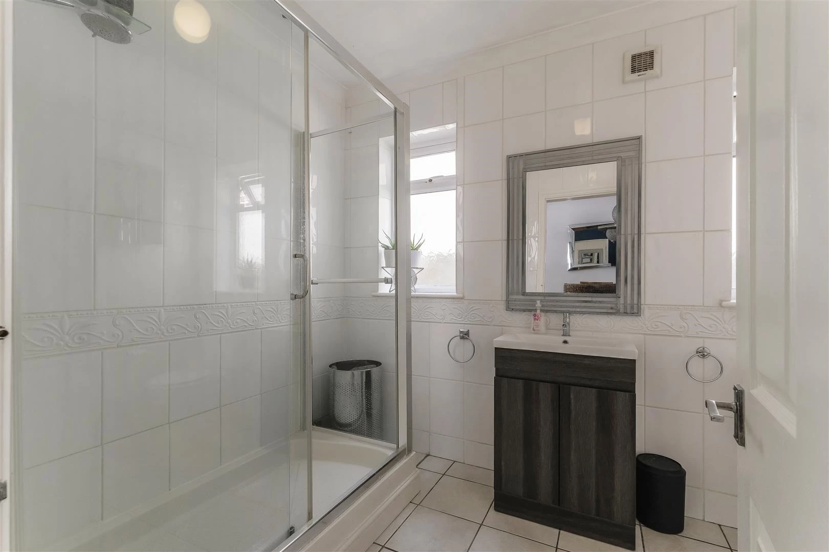 Rosslyn Avenue-1.jpg