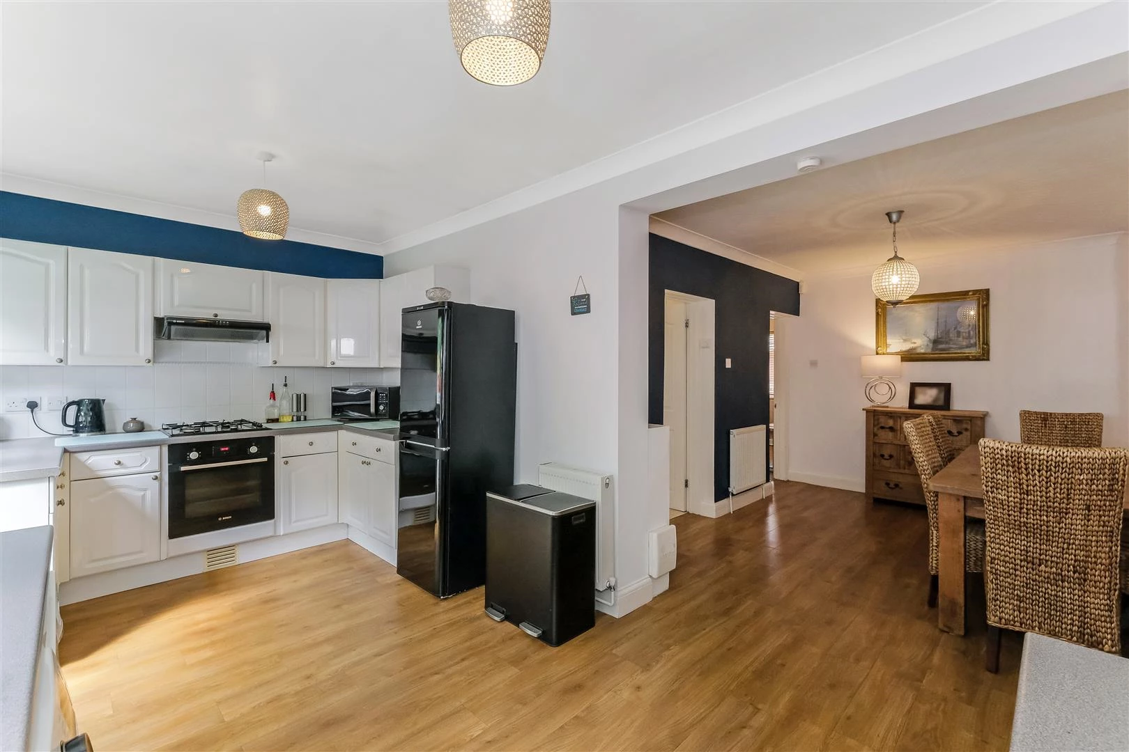 , Rosslyn Avenue-9.jpg