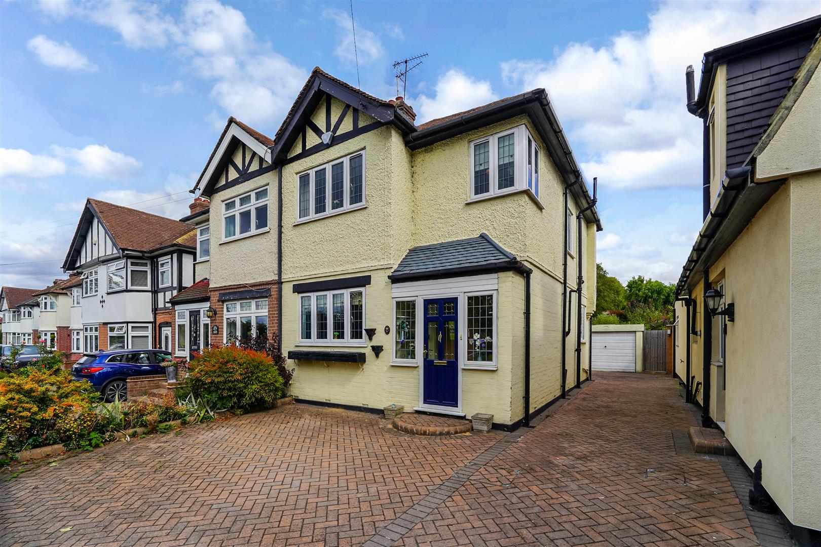 Sewardstone Road, Chingford, E4