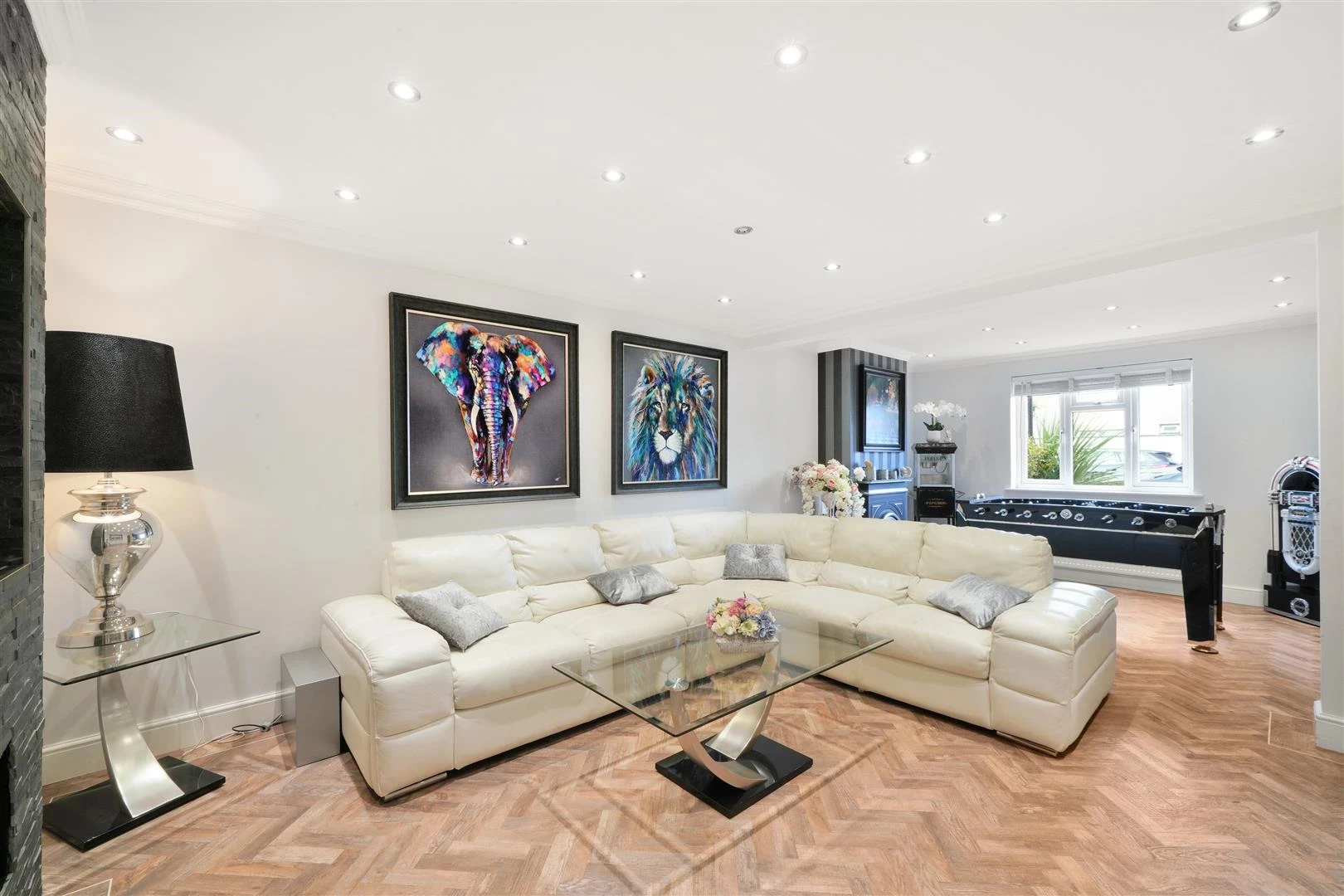 42 Sinclair Road - OeKqjCyT3A0O69X3gWHj.jpg