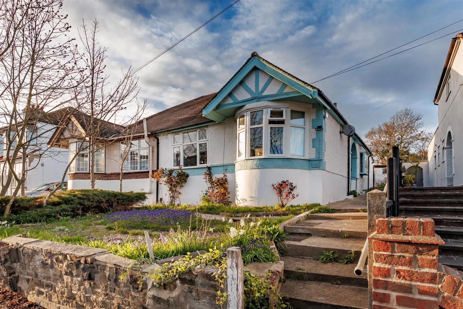 chingford ave (25).jpg