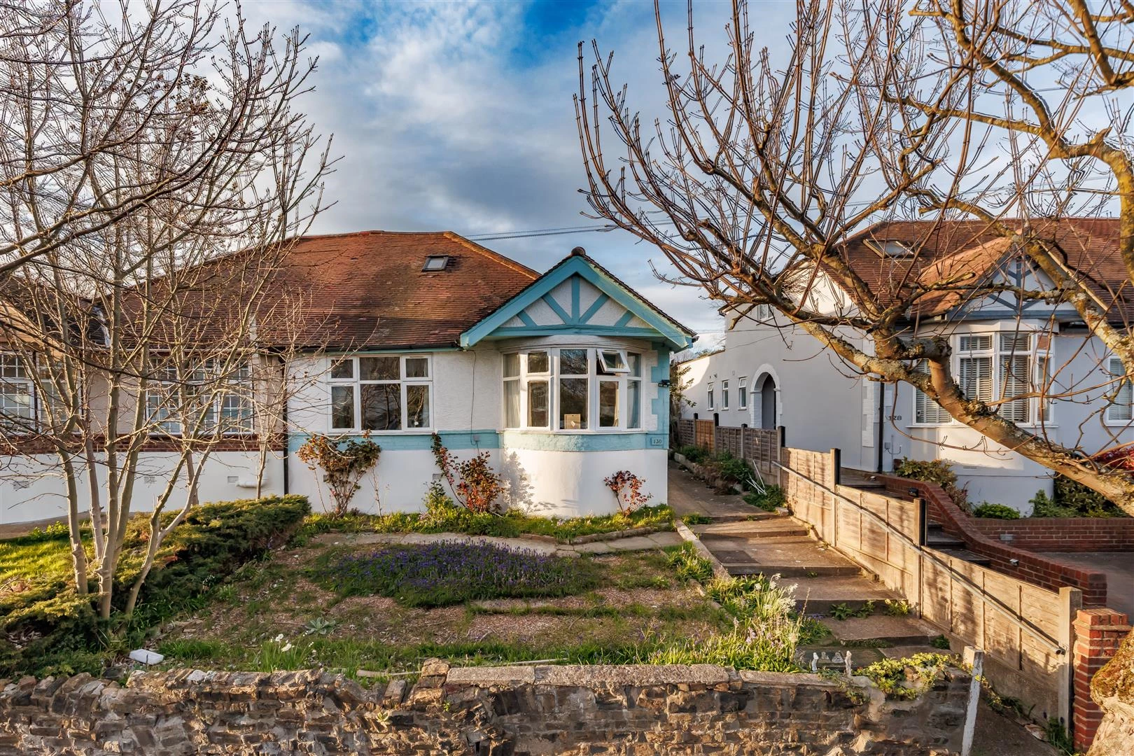 chingford ave (23).jpg