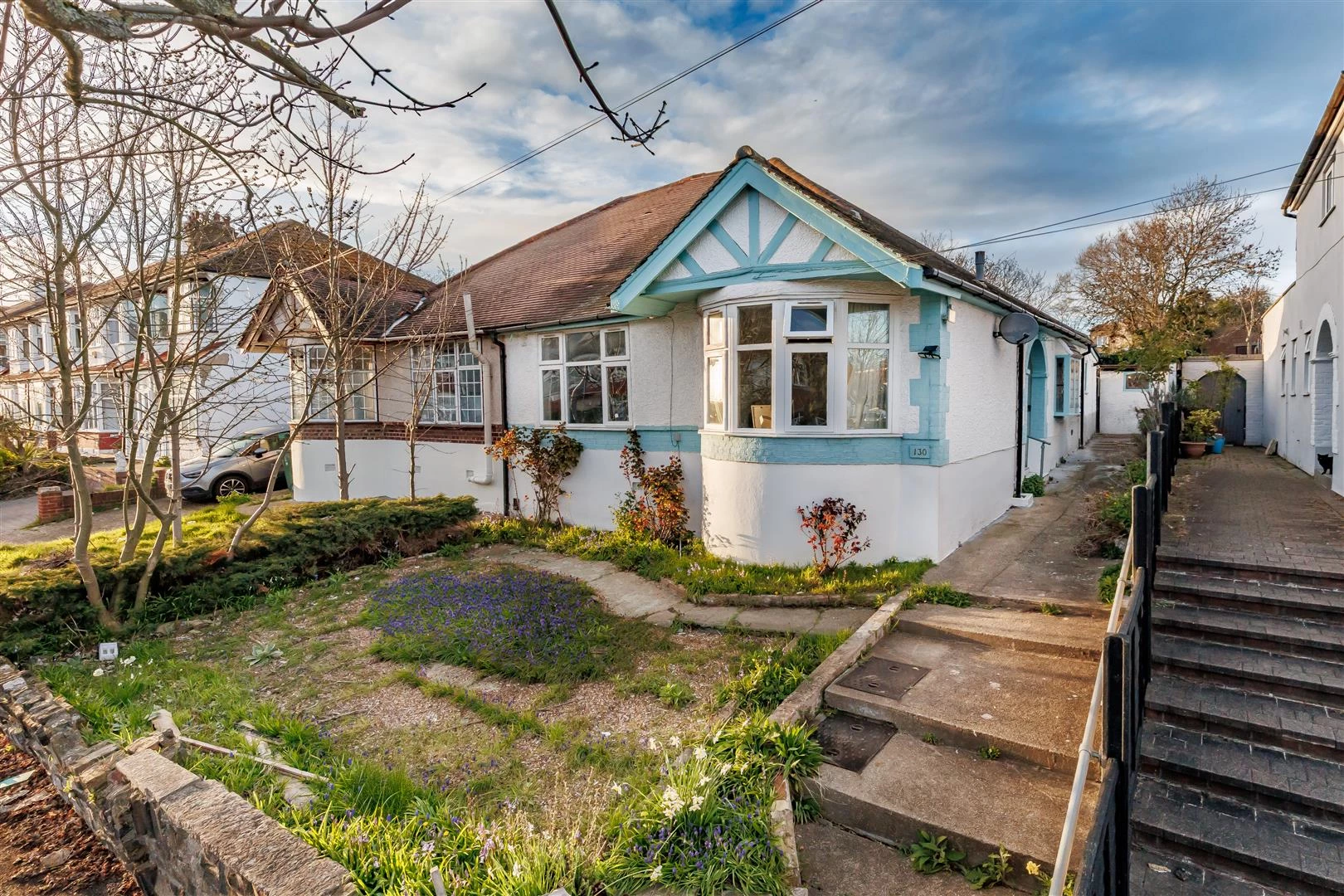 chingford ave (26).jpg