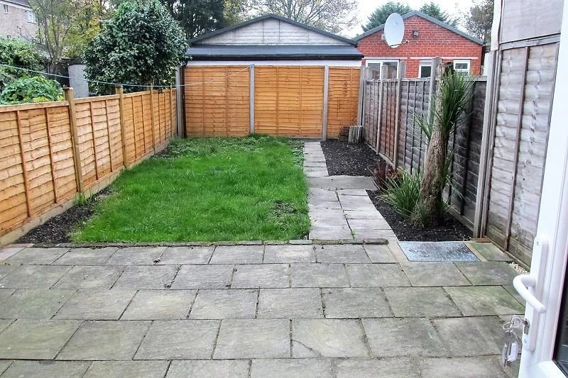 Photo 3