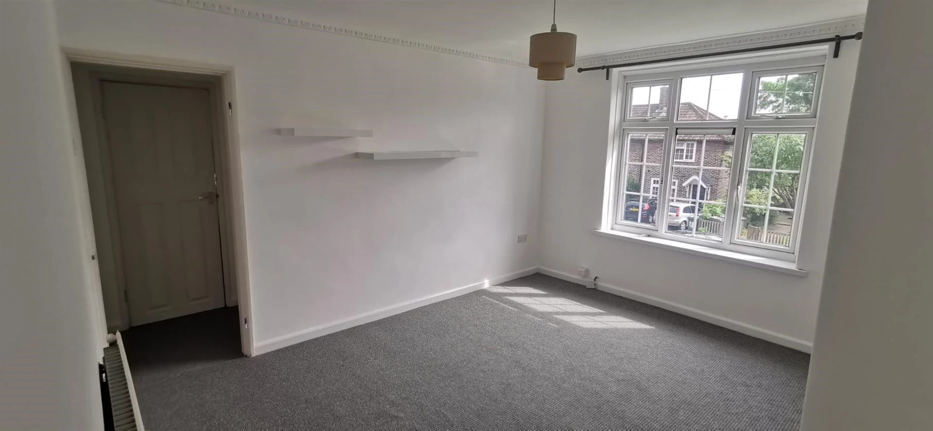 Lounge Angle One
